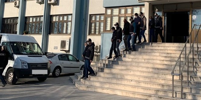 Yüzlerce traktörün üretim tarihleri değiştirilerek satıldı
