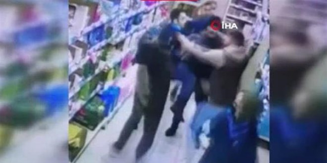 Ankara'da markette şeker kavgası çıktı