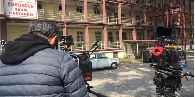 Dizi setine giren hırsızı set görevlileri yakaladı