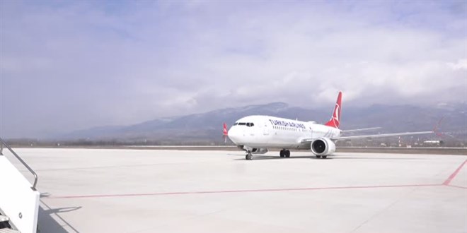 Tokat Yeni Havaliman'na 'Tokat' isimli ilk yolcu ua indi