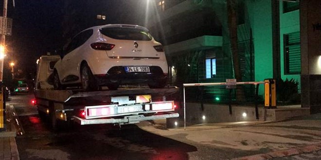Biri polis üç kişiye otomobille çarpıp kaçan şüpheliler barda yakalandı