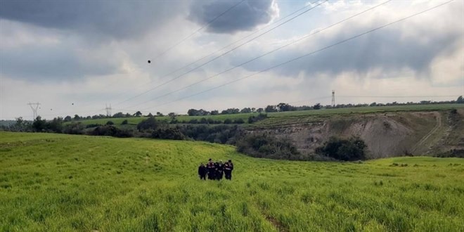 Karısını öldüren zanlı, kızını da öldürmek üzereyken yakalandı