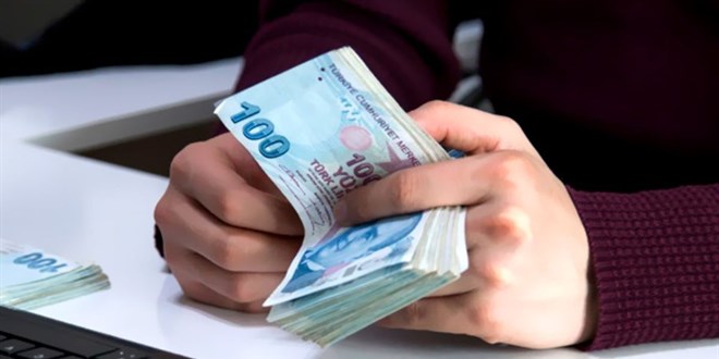 Emekliye zamlı bayram ikramiyesi yolda