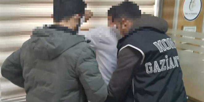 Rüşvet operasyonunda birisi tapu memuru iki şüpheli tutuklandı