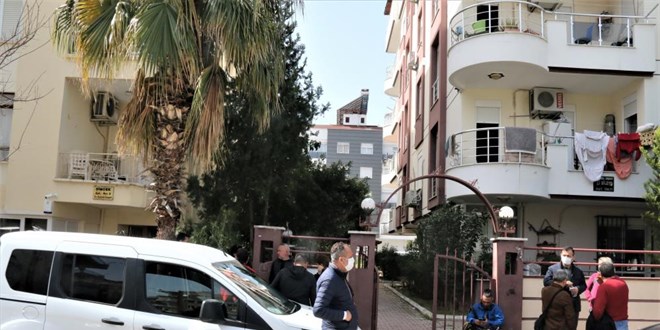 5 y�ld�zl� otelin muhasebe m�d�r� banyoda �l� bulundu