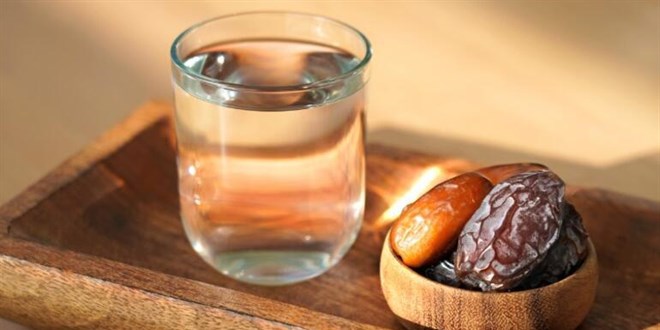 Oruç tutacaklara uyarı: Sahur yapmamak, vücudu susuz bırakıyor