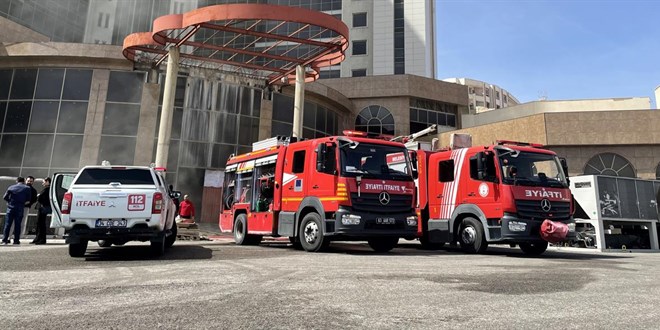 �anl�urfa'da otel in�aat�nda ��kan yang�nda bek�i �ld�