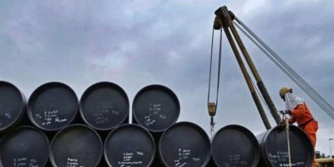 Brent petroln varil fiyat 105,23 dolar