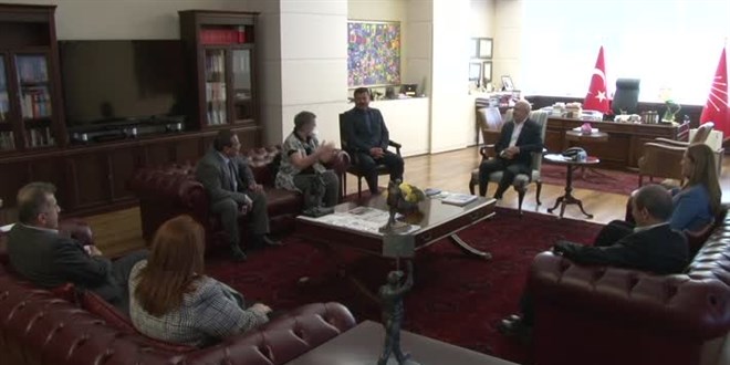 Kılıçdaroğlu, KESK, DİSK, TMMOB ve TTB başkanlarını kabul etti