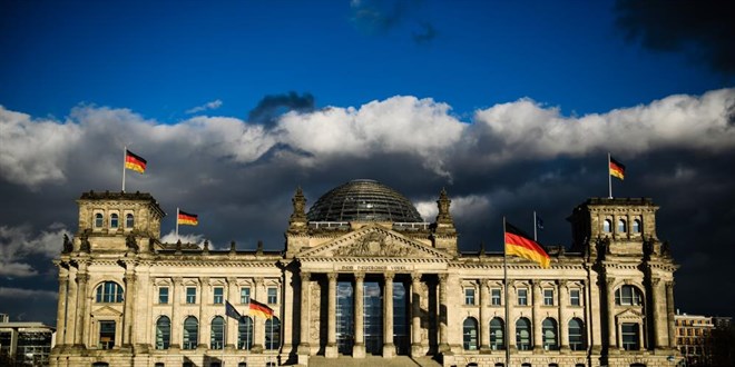 Almanya ve Fransa'dan Rus diplomatlar snr d etme karar
