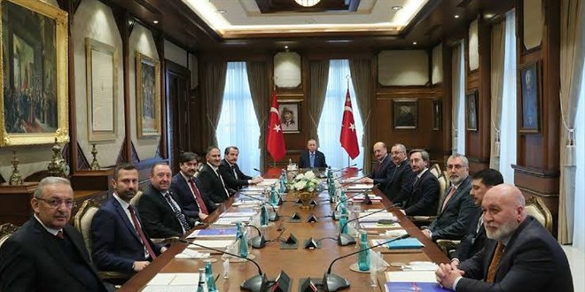 Yerel yönetim personeline nakdi yemek yardımı