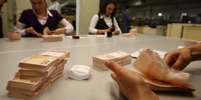 SGK'dan gurbet�i emekliye yoklama uyar�s�! '6 ay' detay�na dikkat