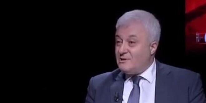Tuncay Özkan canlı yayında Erbakan'la anısını anlatırken ağladı