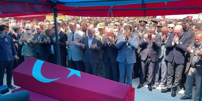 Trafik kazasında şehit olan Uzman Çavuş'a memleketinde veda