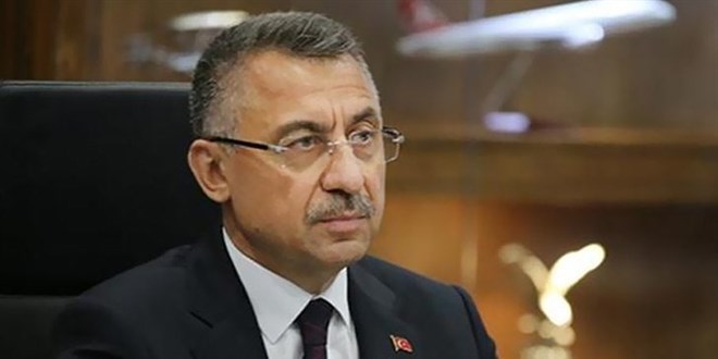 Cumhurbaşkanı Yardımcısı Oktay'dan, görev başındaki polislere ziyaret