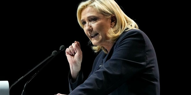 Le Pen: Fransa'yı 5 yıl içinde düzene sokacağım
