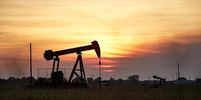 Brent petroln varil fiyat 101,02 dolar