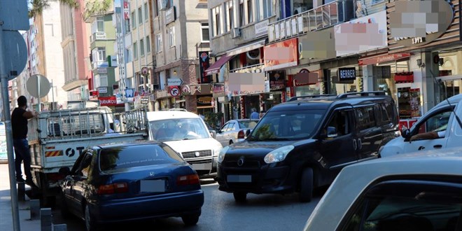 Fahri trafik müfettişi 1 ayda 800 ceza kesti, emniyet hepsini iptal etti