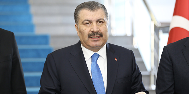 Bakan Koca açıkladı: Maske zorunluluğu kalkıyor mu?