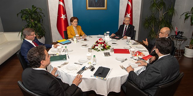 Muhalefet 'ittifak içinde ittifak' formülünü tartışıyor: Tek aday, iki liste