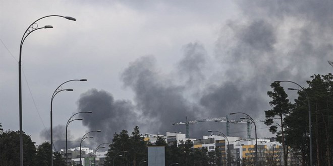 Rusya, bakent Kiev'i bombalad