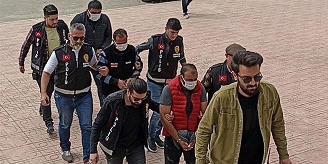 Bodrum'daki ormanl�k ve makilik yang�n�yla ilgili 3 ��pheli tutukland�