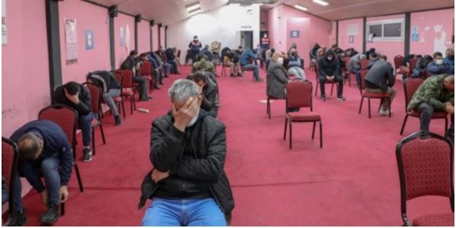 Sendika binas�na 'tombala' bask�n�