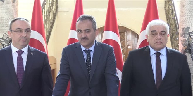 Bakan Özer: Kilis'teki eğitim yatırımını 4 kat artırdık