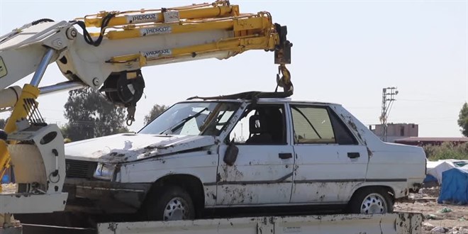 Sulama kanalına düşen otomobildeki 2 kız kardeş yaşamını yitirdi