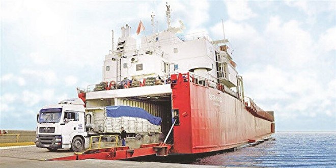 Trkiye ile Rusya anlat: TIR'lar snr gemilerle aacak