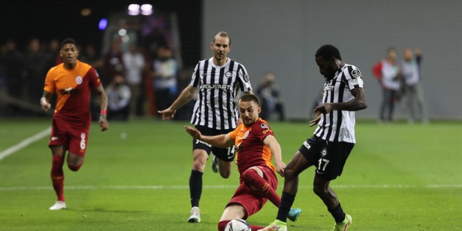 Galatasaray, deplasmanda 3 ma sonra yine zmir'de kazand