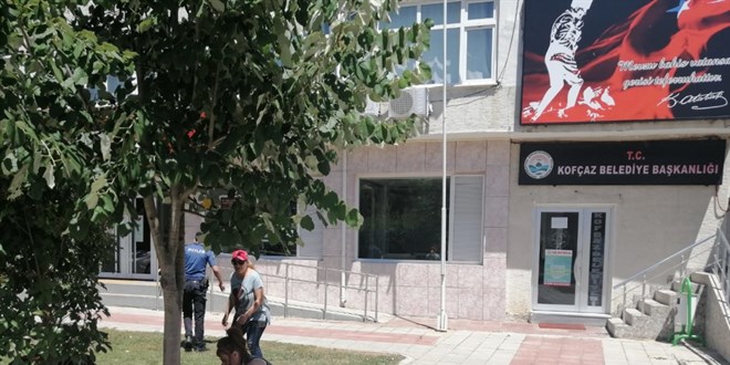 Kofçaz Belediyesinin CHP'li Meclis Üyesi görevden uzaklaştırıldı