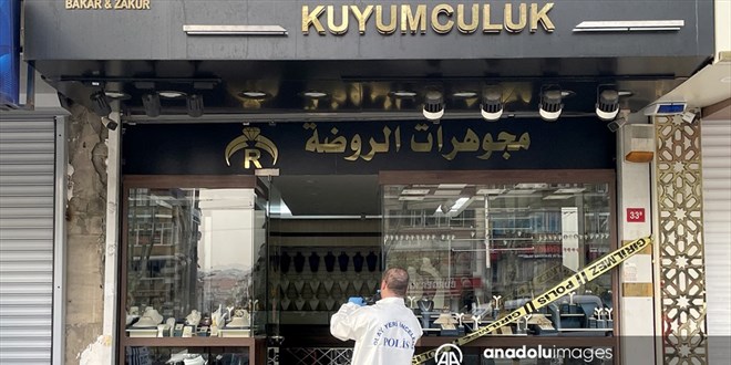 Yabancı uyruklu kuyumcunun dükkanından 3 kg altın çaldılar