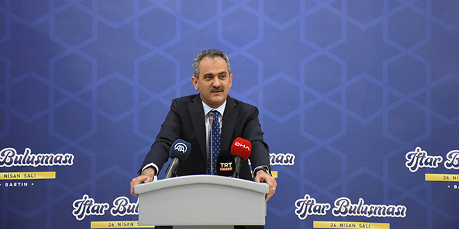 Bakan Özer: Kız çocuklarının okullaşma sorunu kökünden çözüldü 21:54