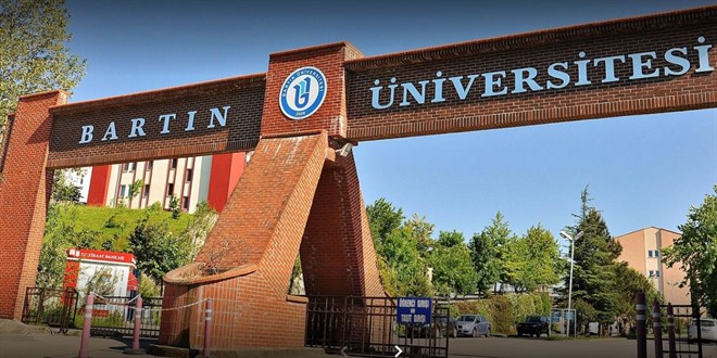 Bu üniversite dünyanın en iyi üniversiteleri arasında ilk 200'de