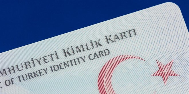 Türk vatandaşlığı için ergin olma ve 5 yıl ikamet şartı kalktı