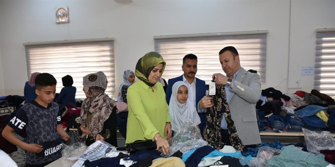 Türk Kızılay, Kerkük'teki ihtiyaç sahibi ailelere giyim yardımı yaptı