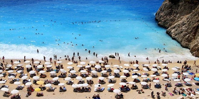 Antalya'yı ziyaret eden turist sayısı yüzde 162 arttı