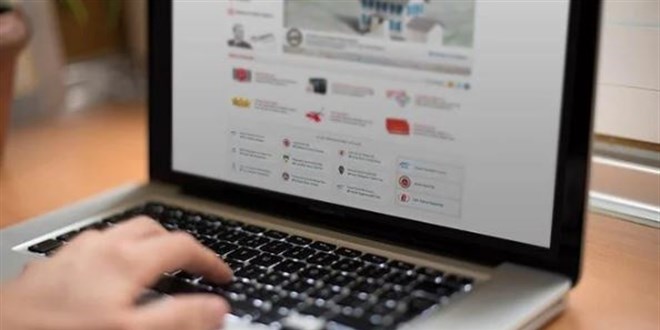 'e-Devlet hacklendi' iddiası: 17 yaşında bir çocuk gözaltına alındı