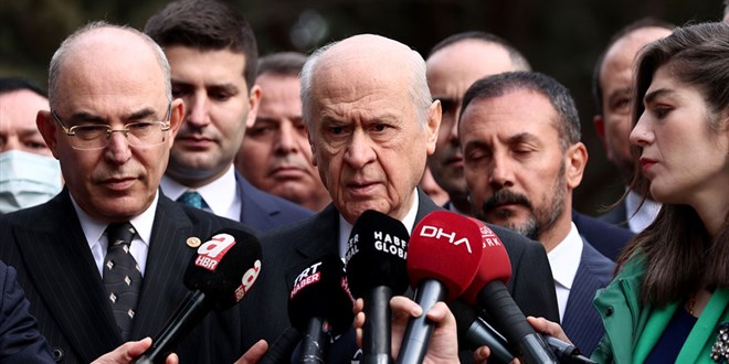 MHP lideri Bah�eli'den olay 6'l� masa yorumu