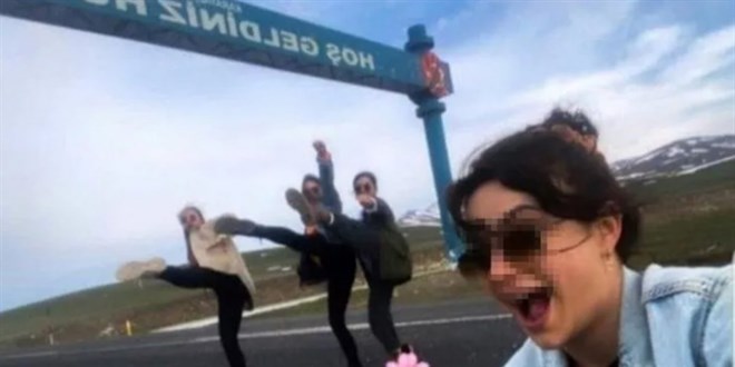 Erzurum'da tabelalı paylaşım yapan öğretmenler açığa alındı