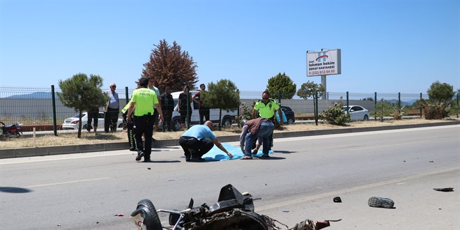 Fethiye'de iki motosikletin arpt kazada 2 kii ld, 1 kii yaraland