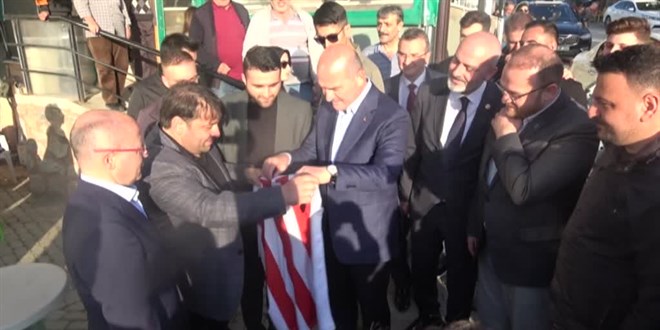 İçişleri Bakanı Soylu, 3. Cumhurbaşkanı Bayar'ın anıt mezarını ziyaret etti