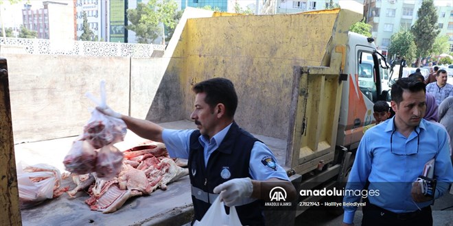 Şanlıurfa'da 1 ton 250 kilogram bozuk et ele geçirildi