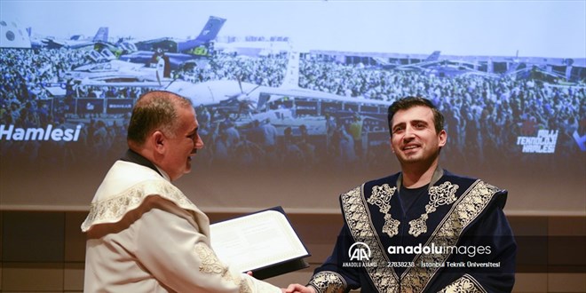 İstanbul Teknik Üniversitesinden Selçuk Bayraktar'a fahri doktora unvanı