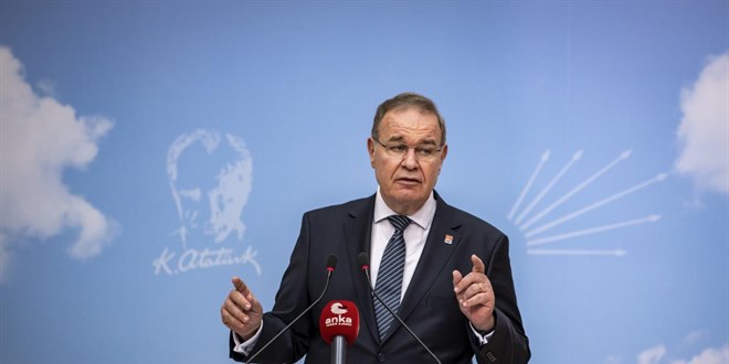 CHP Sözcüsü Öztrak, olağanüstü MYK toplantısının ardından konuştu