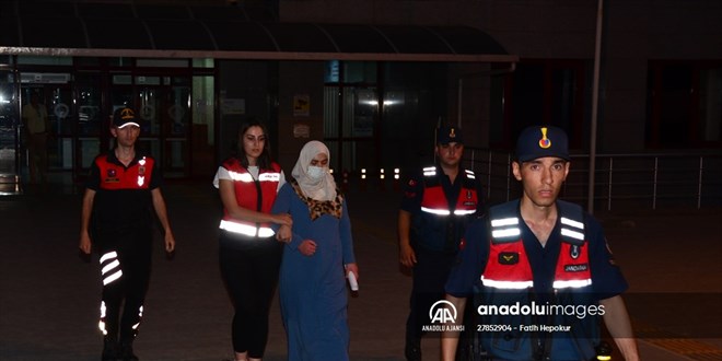 Annesi tarafından bıçaklanan çocuk öldü, anne tutuklandı
