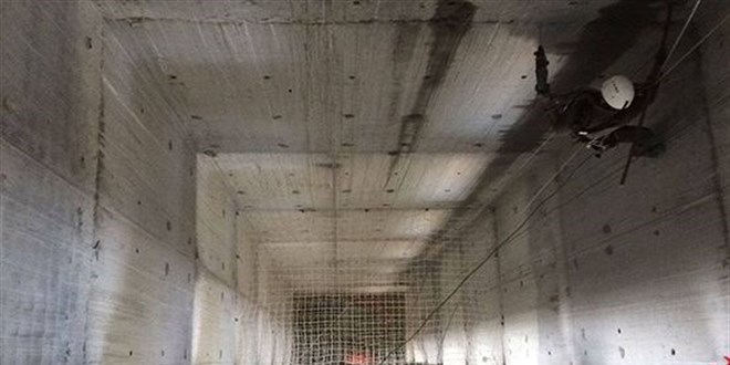 Asansör boşluğuna düşerek ağır yaralanan kişi tedavi gördüğü hastanede öldü