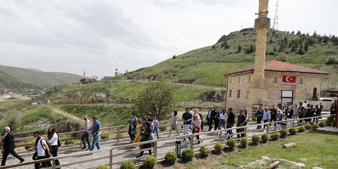 Çeşitli ülkelerden akademisyen ve gazeteciler Nevşehir'i gezdi