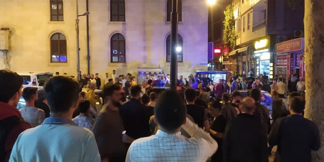 Alacak verecek kavgasında ortalık savaş alanına döndü